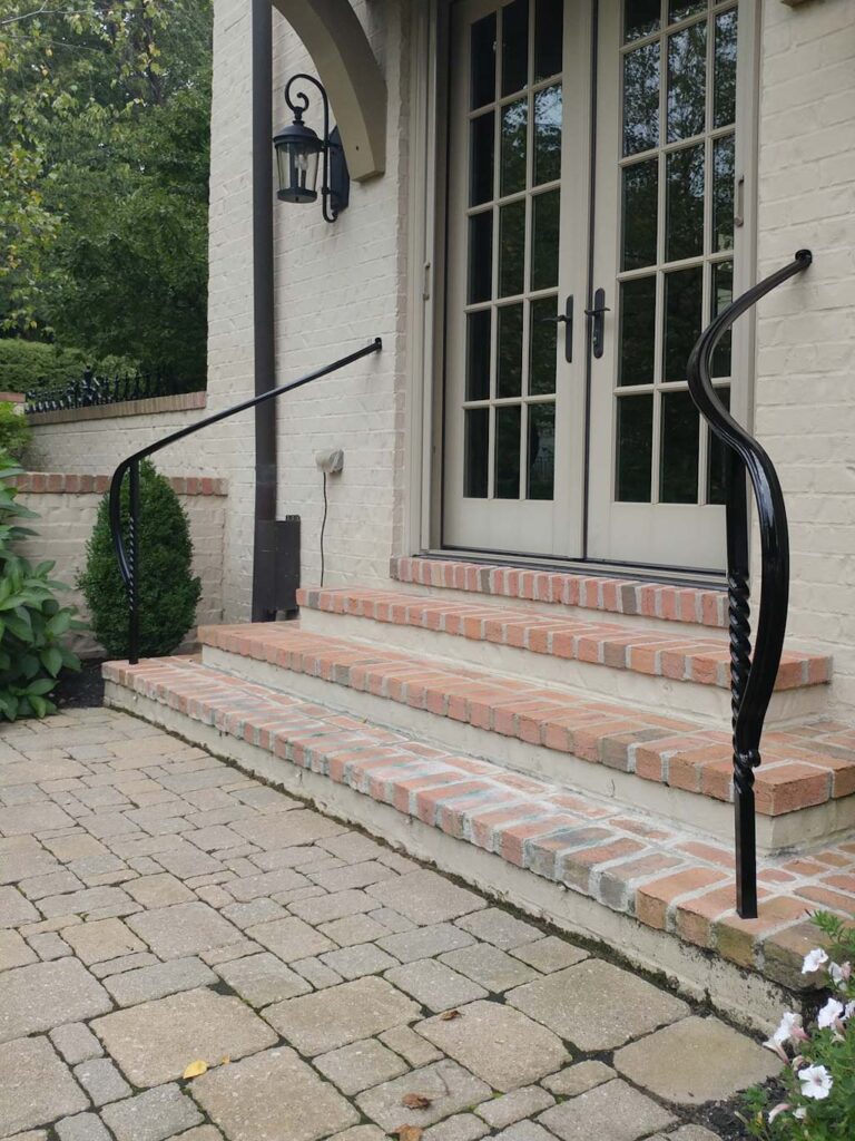 Residential Railing Painting in Columbus Oh